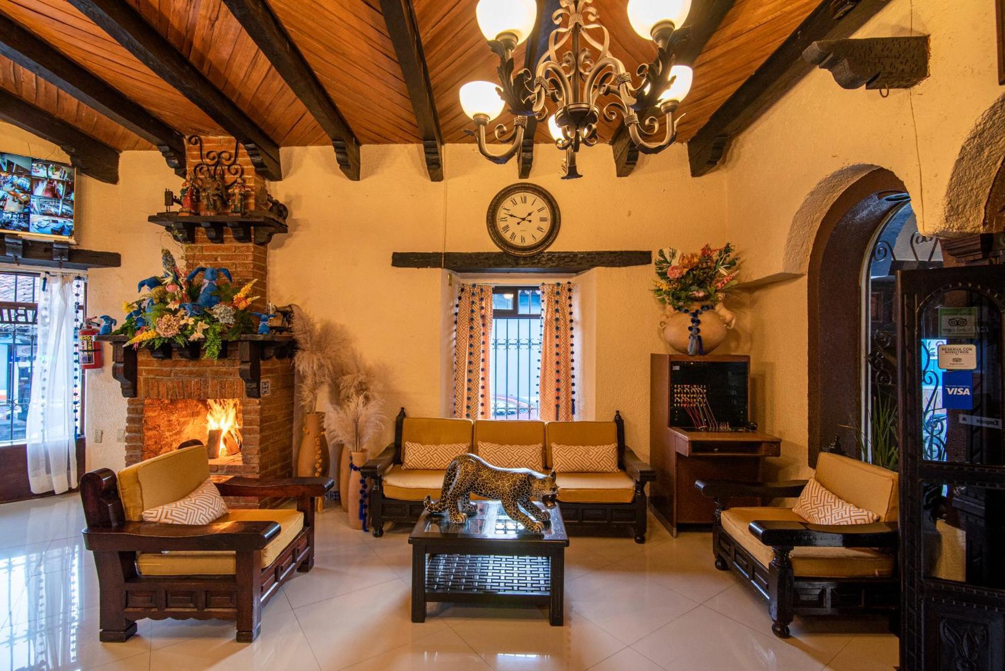 Hotel Palacio De Moctezuma Сан-Кристобаль-де-Ла-Касас Экстерьер фото