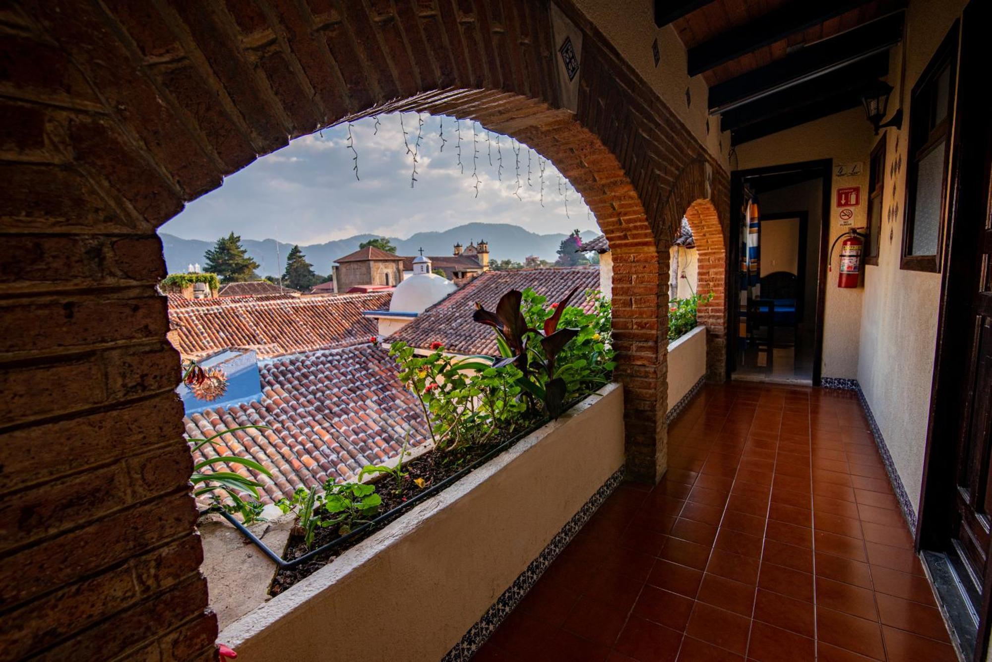 Hotel Palacio De Moctezuma Сан-Кристобаль-де-Ла-Касас Экстерьер фото